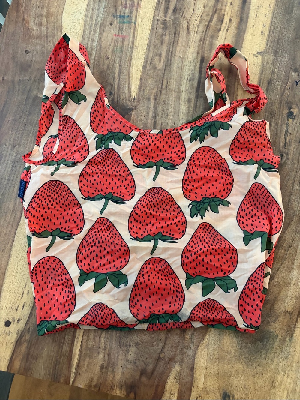 Baggu- Strawberry Print Women's Tote Bag - Red/Pink - Picture 7 of 10